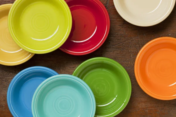 Ciotole in ceramica colorate astratte — Foto Stock