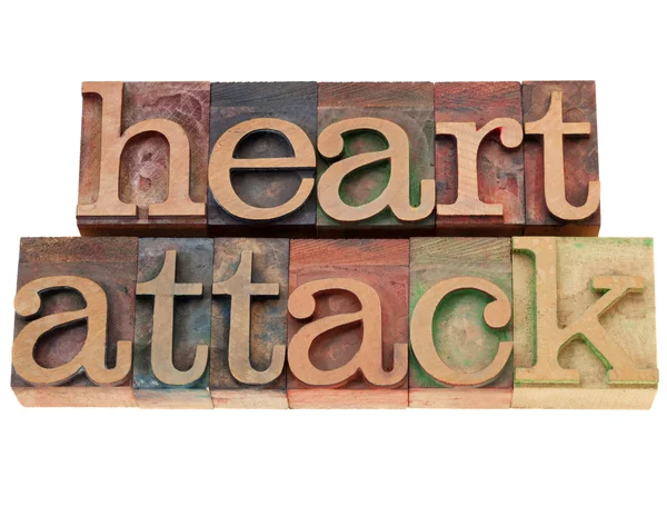 Καρδιακή προσβολή έντνη letterpress τύπου — Φωτογραφία Αρχείου