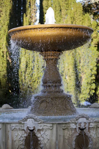 stock image Bowl Water Fountain with drops falling down