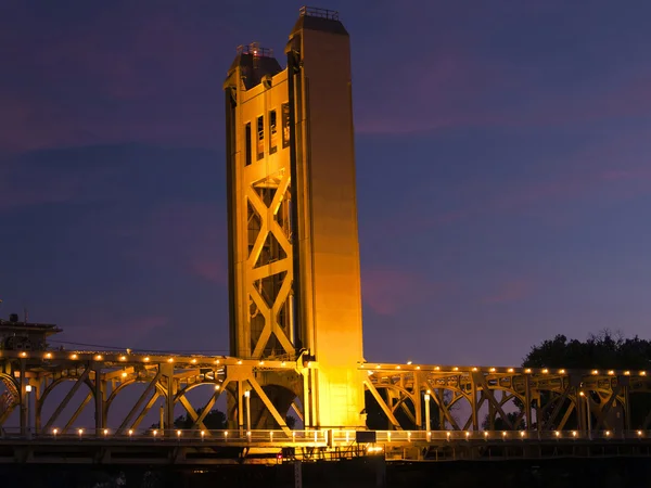 Sacramento Tower Bridge night lights after sunset — Stock Photo, Image