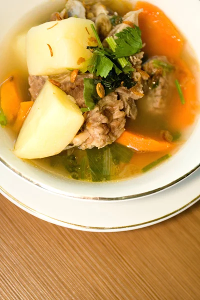 Savoureux asiatique soupe — Photo