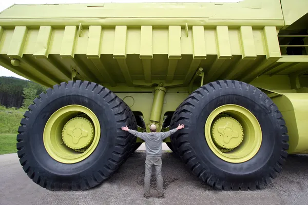 Grote vrachtwagen — Stockfoto