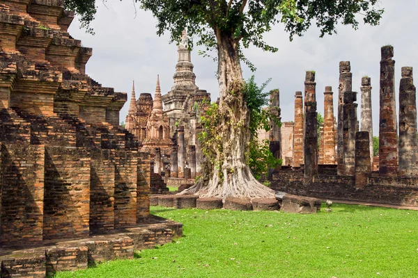 Ruínas do Templo na Tailândia — Fotografia de Stock