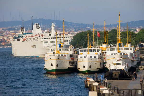 İstanbul liman Ferry — Stok fotoğraf