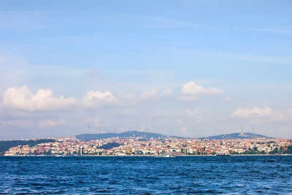 Стамбул Азиатская сторона неба — стоковое фото
