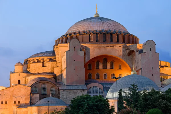 Hagia Sophia ao anoitecer — Fotografia de Stock