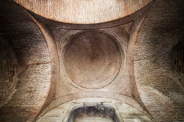 Innenausstattung der mittelalterlichen Kuppel — Stockfoto