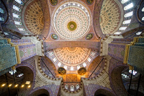 Nieuwe moskee plafond — Stockfoto