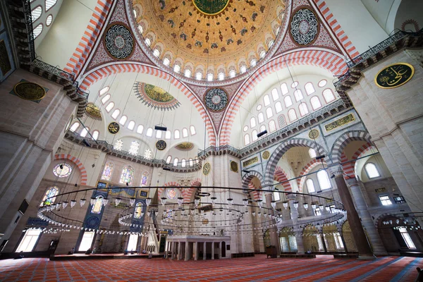 Interiér Suleymaniye mosque — Stock fotografie