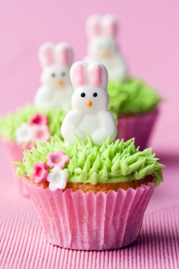 Easter cupcakes clipart