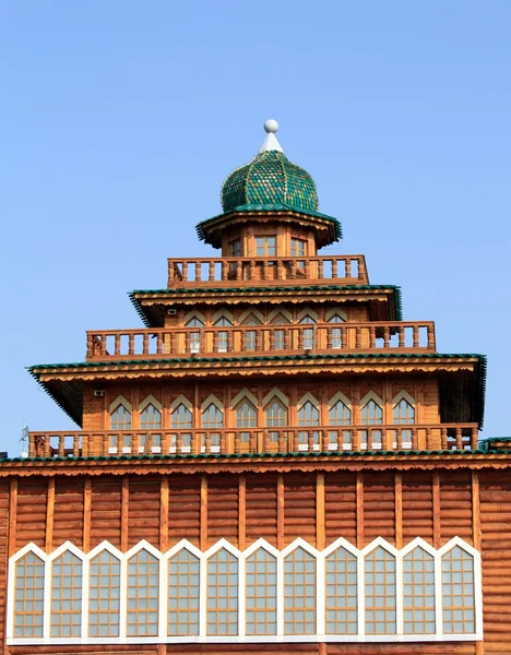 Toren van het paleis van tsaar Aleksej Michajlovitsj — Stockfoto