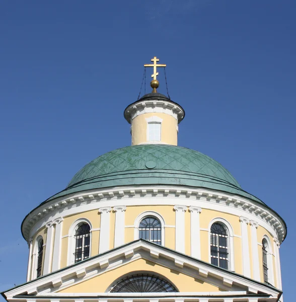 Купол православного храмового комплекса в Косино; Москва — стоковое фото
