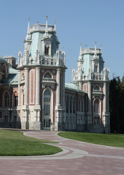 Πύργοι από το μεγάλο παλάτι του tsaritsyno — Φωτογραφία Αρχείου