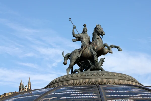 La sculpture "George le Victorieux " — Photo