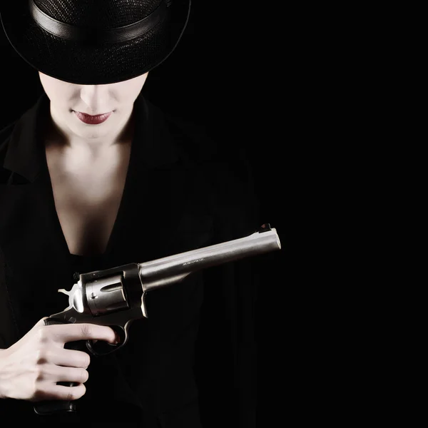 Dame met een revolver — Stockfoto