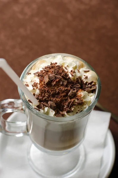 Kubek latte — Zdjęcie stockowe