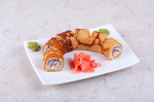 Omelette-Sushi — Stockfoto