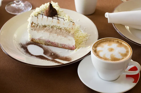 Tasty cake — Stock Photo, Image