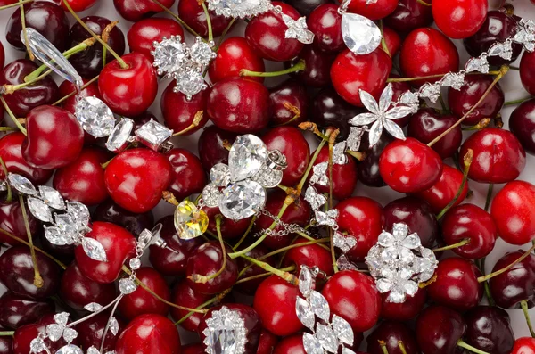 Jewels at cherries — Stock Photo, Image