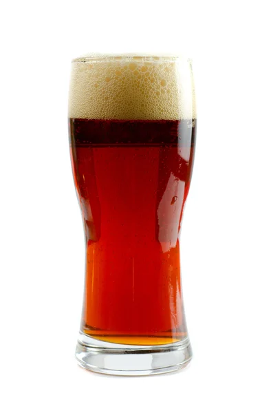 Szklanka ciemnego piwa — Zdjęcie stockowe