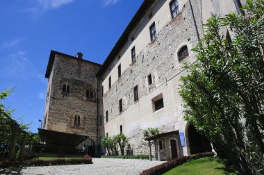 ANGERA Castle - kale (Rocca Borromeo)