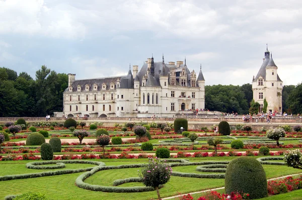 Chenonceau - Castle and garden — Stock Photo, Image