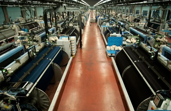 Textile industry (denim) - Weaving — Stock Photo, Image