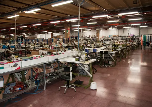 İtalyan giyim fabrikası — Stok fotoğraf