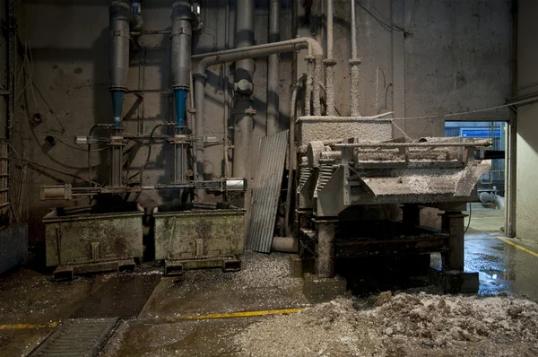 纸和纸浆厂-碎浆机区 — 图库照片