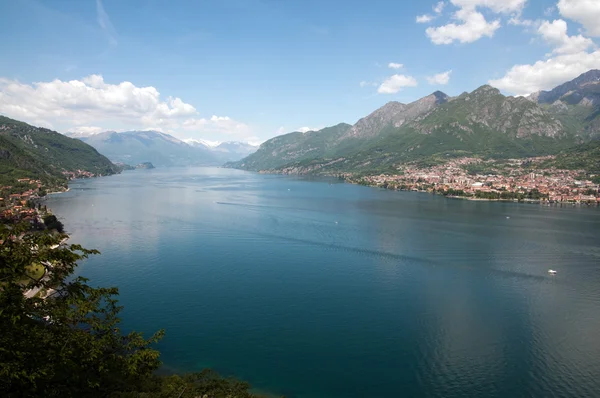 Vista superior do Lago de Como (Itália ) — Fotografia de Stock