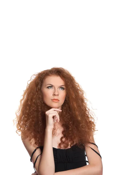 Красива руде волосся жінка — стокове фото