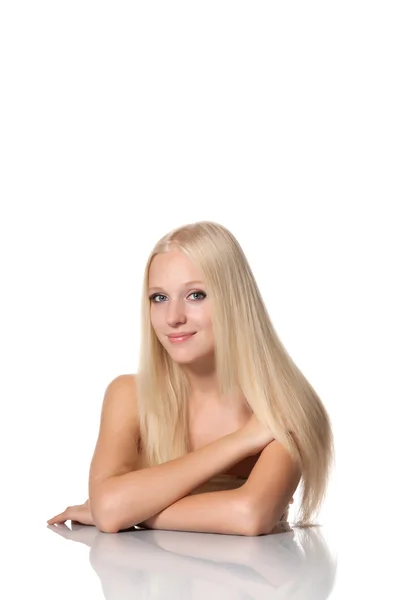 Schöne blonde Frau — Stockfoto
