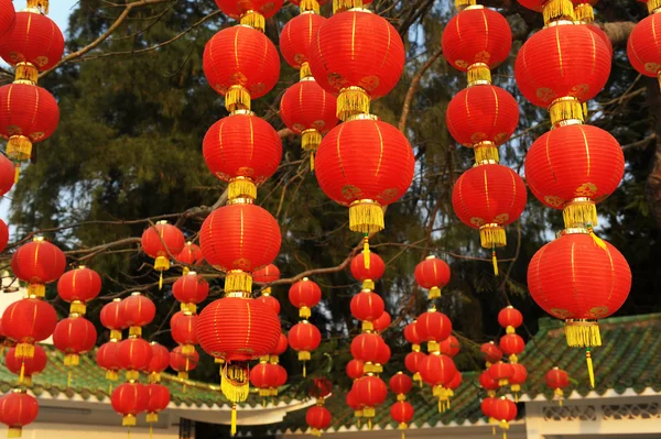 Festliche Dekoration der chinesischen Roten Laterne — Stockfoto