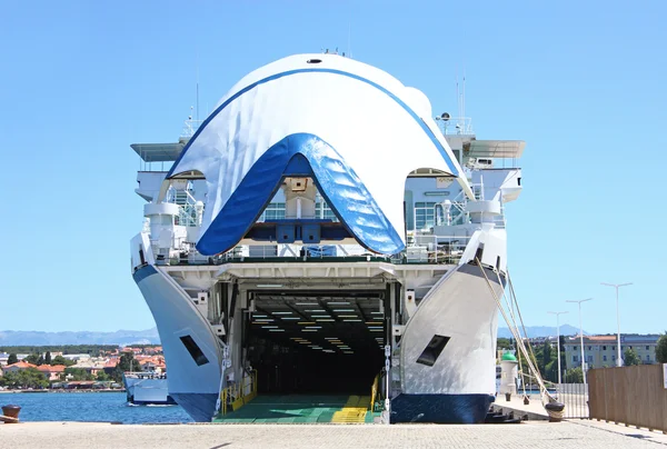 Big ferry in Zadar harbor — Stock Photo, Image