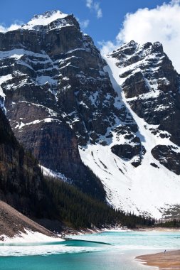 Moraine Lake clipart