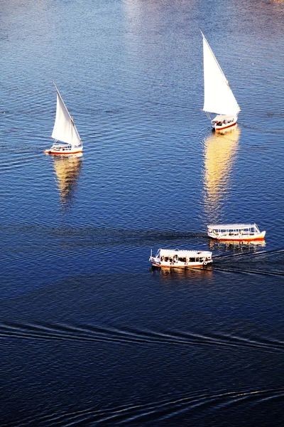 Barcos en el Nilo —  Fotos de Stock