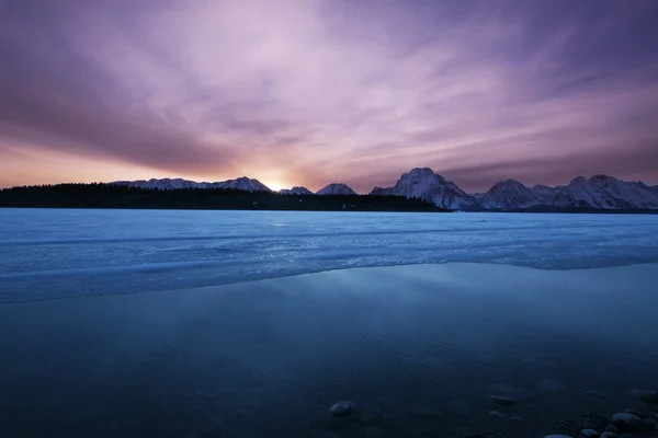 겨울 호수 — 스톡 사진