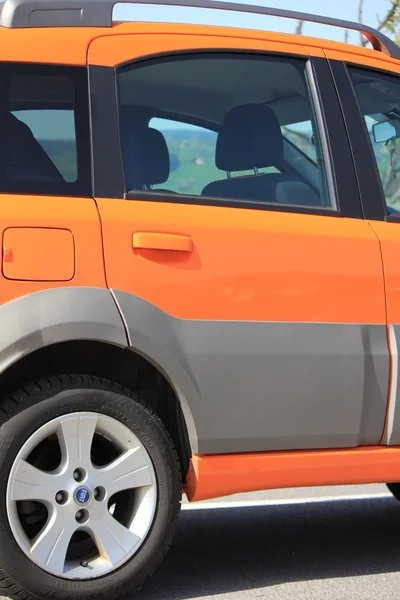 Auto oranžová — Stock fotografie