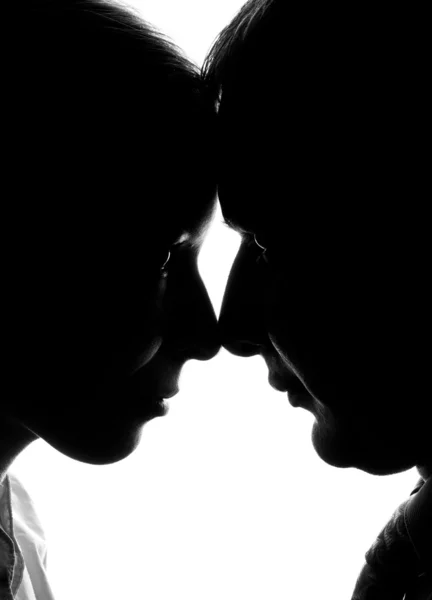 Silhouette of loving couple — Stock Photo, Image