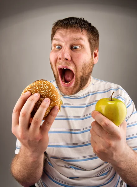 Fast-food vs gezonde voeding — Stockfoto
