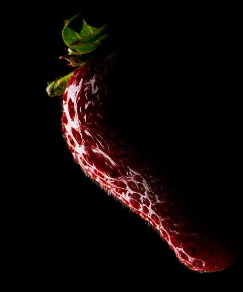 新鮮な熟したイチゴ — ストック写真
