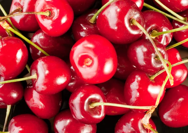 Heap of ripe sweet berries — Stock Photo, Image