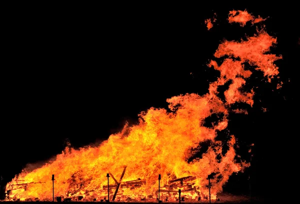 Eld på natten — Stockfoto