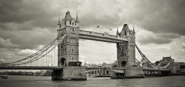 Tower Bridge, London, UK clipart