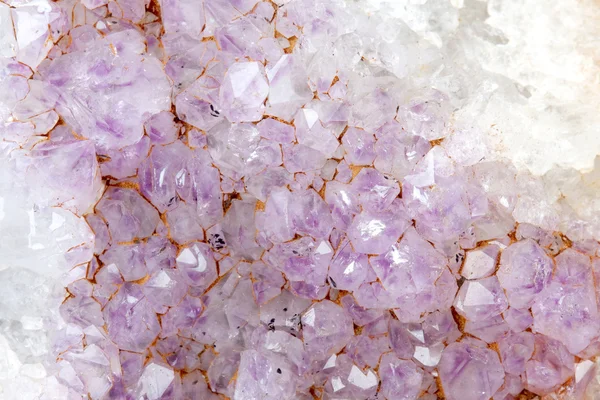 紫水晶晶体；紫水晶晶体 — 图库照片