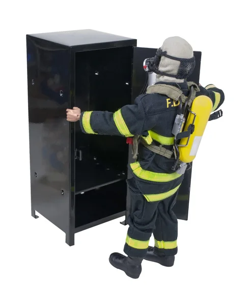 Brandweerman met locker — Stockfoto