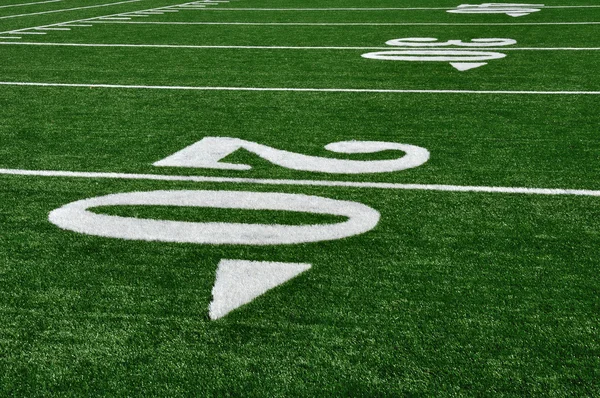 20 yard lijn op Amerikaanse voetbalveld — Stockfoto