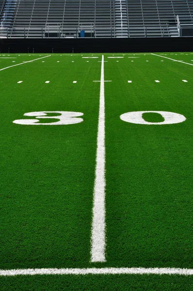 30 Yard Line sul campo di football americano — Foto Stock