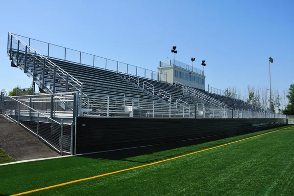 Amerikanisches High-School-Fußballstadion — Stockfoto