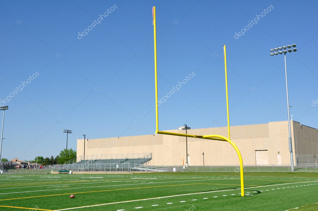 Goal Posts On American Football Field — Stock Photo © Herreid 6052880